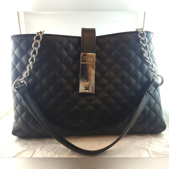 Guess quilted bag hotsell